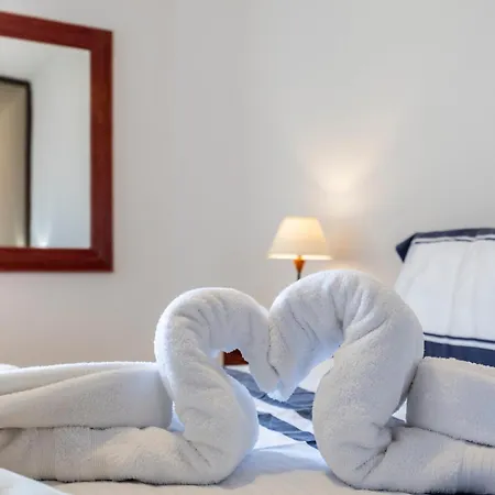 Sunny Apartments, Da Rocha Apartman