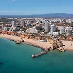 Sunny Apartments, Da Rocha * بورتيماو